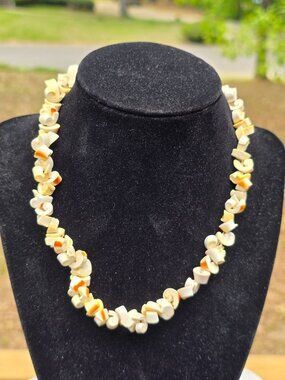Vintage 1980s Curly Shell Chip Necklace, Polished Shell, Beach, Fun
